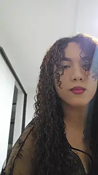 Snapshot of lilith_isabella25 chatting on 07/28/26, 12:29 lilith isabella25 online show from 07/28/26, 12:29