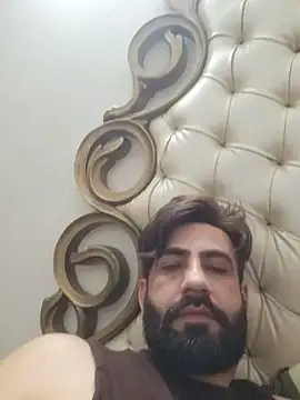 Snapshot of Bad_Mundaaa chatting on 06/02/26, 12:07 Bad Mundaaa online show from 06/02/26, 12:07