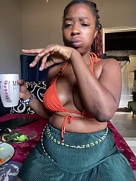 HotGarotinha online show from 06/14/26, 10:06