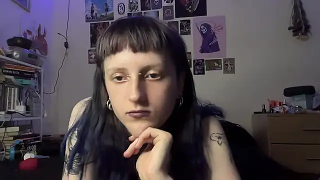 batzy666 online show from 06/01/26, 12:07