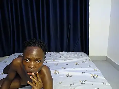 Snapshot of Melaninmagicc chatting on 07/11/26, 12:08 Melaninmagicc online show from 07/11/26, 12:08