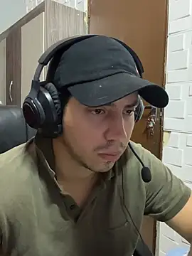 Snapshot of Fer_Ti chatting on 07/10/26, 12:30 Fer Ti online show from 07/10/26, 12:30