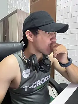 Snapshot of Fer_Ti chatting on 07/18/26, 01:54 Fer Ti online show from 07/18/26, 01:54