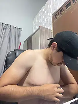 Snapshot of Fer_Ti chatting on 07/21/26, 03:42 Fer Ti online show from 07/21/26, 03:42