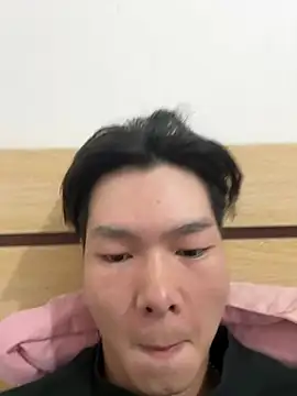Snapshot of xxoo_3 chatting on 06/02/26, 01:02 xxoo 3 online show from 06/02/26, 01:02