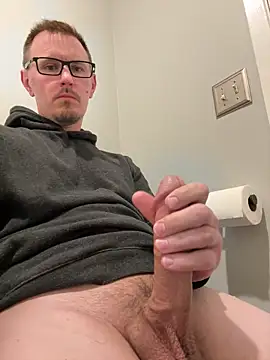 Hardpaul85 online show from 06/16/26, 07:49