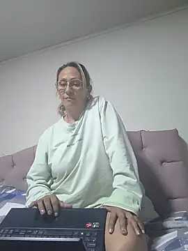 Snapshot of Camilaabby chatting on 06/11/26, 03:26 Camilaabby online show from 06/11/26, 03:26