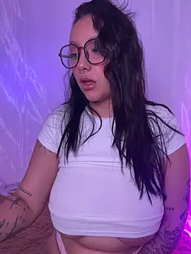 mari bloom online show from 06/19/26, 09:29