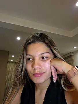 Snapshot of emilyvex chatting on 07/22/26, 02:14 emilyvex online show from 07/22/26, 02:14