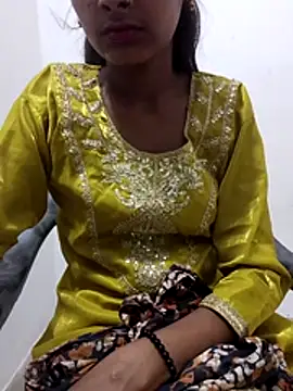 Snapshot of sexy_kajal9 chatting on 06/11/26, 03:26 sexy kajal9 online show from 06/11/26, 03:26