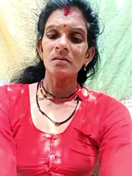 Snapshot of Cut_umang74 chatting on 06/09/26, 04:35 Cut umang74 online show from 06/09/26, 04:35