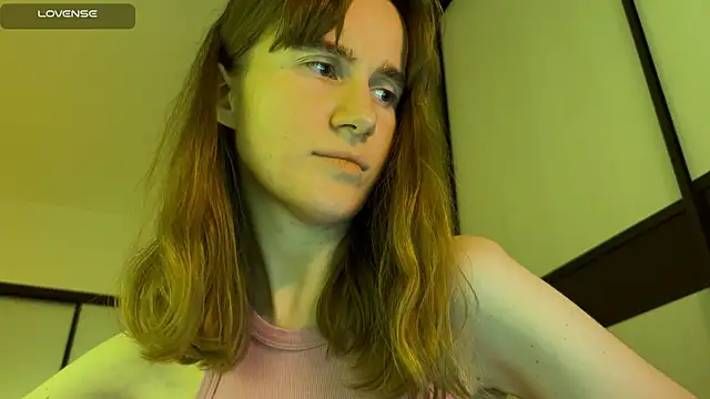 agniia257 online show from 06/28/26, 06:47