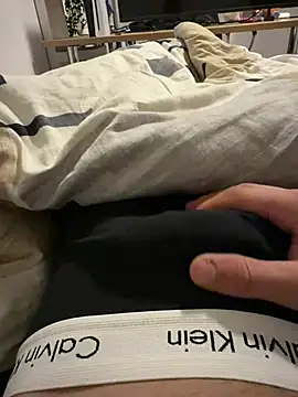 xsamuel0 online show from 07/08/26, 10:36