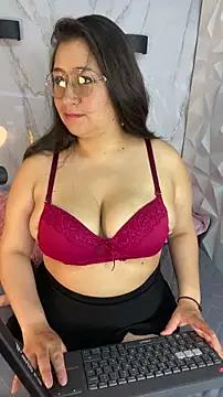 Melody Rosses online show from 06/08/26, 11:43