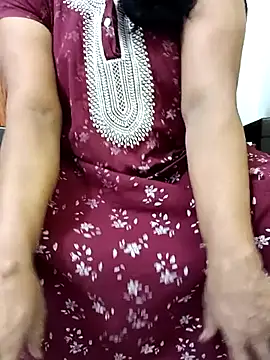 Snapshot of tamil_malluaunty chatting on 06/25/26, 10:20 tamil malluaunty online show from 06/25/26, 10:20