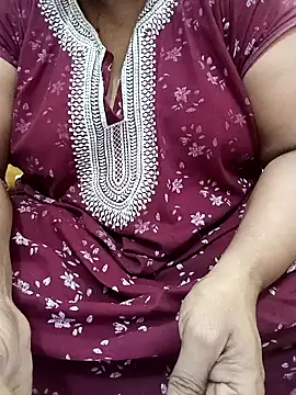 Snapshot of tamil_malluaunty chatting on 06/30/26, 10:27 tamil malluaunty online show from 06/30/26, 10:27