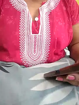 Snapshot of tamil_malluaunty chatting on 07/07/26, 09:46 tamil malluaunty online show from 07/07/26, 09:46