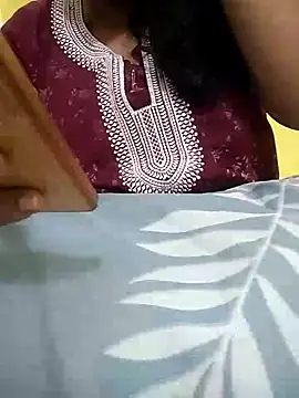 Snapshot of tamil_malluaunty chatting on 07/11/26, 11:24 tamil malluaunty online show from 07/11/26, 11:24