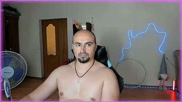 Snapshot of -SexyDaddy- chatting on 07/26/26, 07:37 -SexyDaddy- online show from 07/26/26, 07:37