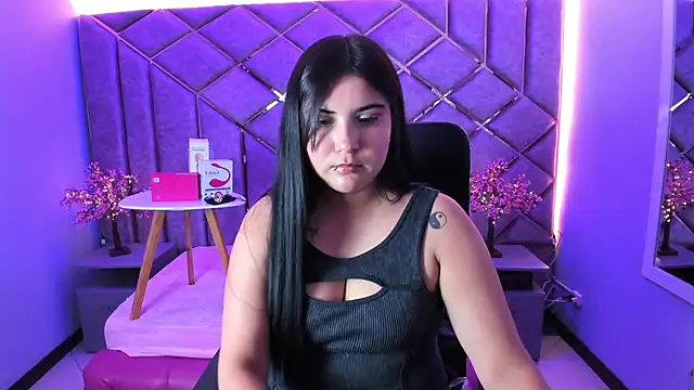 Snapshot of Issa_Queen chatting on 07/09/26, 07:29 Issa Queen online show from 07/09/26, 07:29
