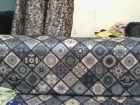 Miss rajni69 online show from 06/17/26, 07:26