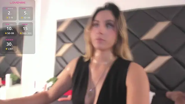 AdrianaHarlow online show from 07/22/26, 07:16