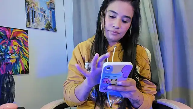 Snapshot of NattGray chatting on 06/15/26, 12:02 NattGray online show from 06/15/26, 12:02