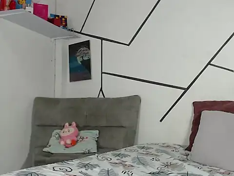 charlotte vickie online show from 07/01/26, 11:12