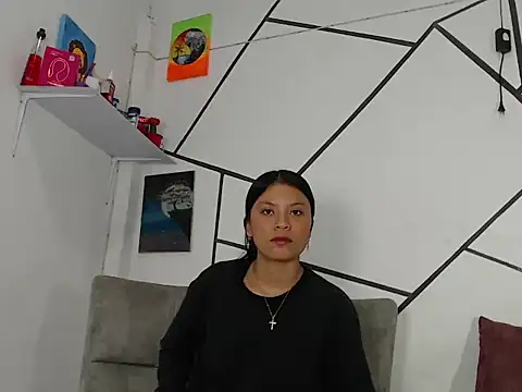 charlotte vickie online show from 07/10/26, 11:02