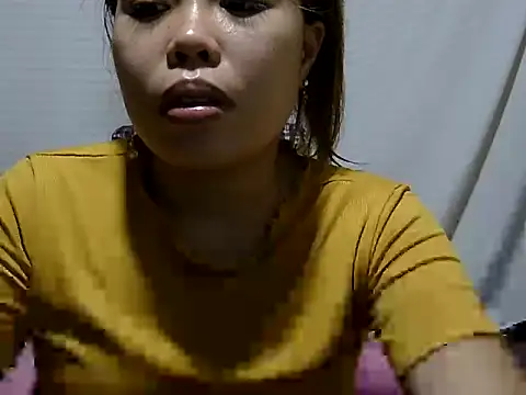 Snapshot of Sherry_Rose chatting on 06/17/26, 02:18 Sherry Rose online show from 06/17/26, 02:18
