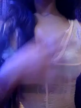 Snapshot of Sonakshi-551 chatting on 06/08/26, 09:42 Sonakshi-551 online show from 06/08/26, 09:42