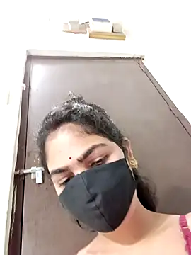 savita97567 online show from 07/18/26, 10:46