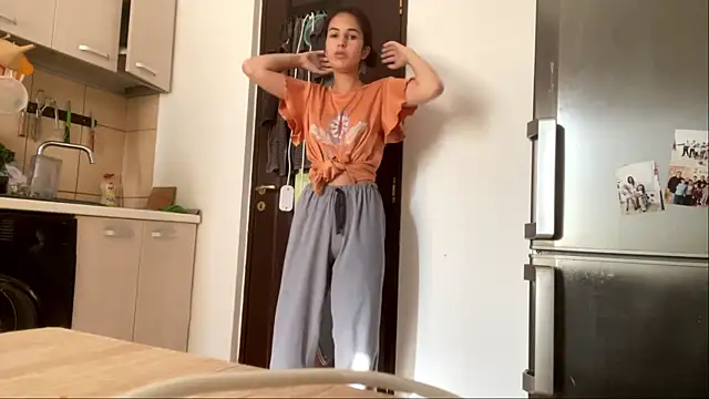 SindyKay online show from 07/15/26, 05:23