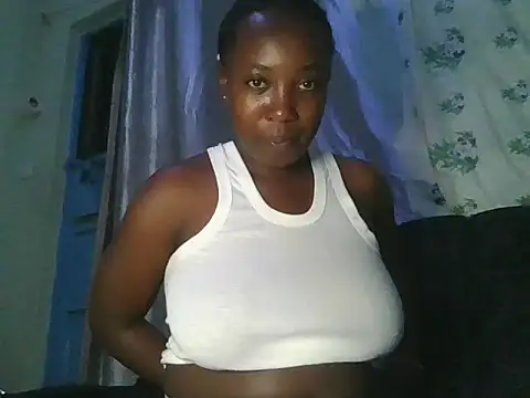 sexy latisha40 online show from 06/17/26, 07:15