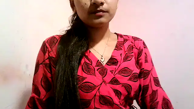 Snapshot of brinda_cutie chatting on 06/07/26, 01:37 brinda cutie online show from 06/07/26, 01:37