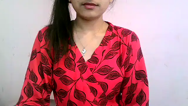 Snapshot of brinda_cutie chatting on 06/08/26, 02:23 brinda cutie online show from 06/08/26, 02:23