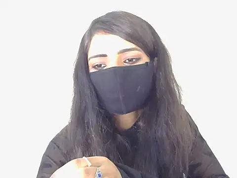Snapshot of Hot-Roshni chatting on 07/14/26, 01:50 Hot-Roshni online show from 07/14/26, 01:50