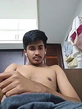 Snapshot of tamil_guy007 chatting on 07/06/26, 06:32 tamil guy007 online show from 07/06/26, 06:32