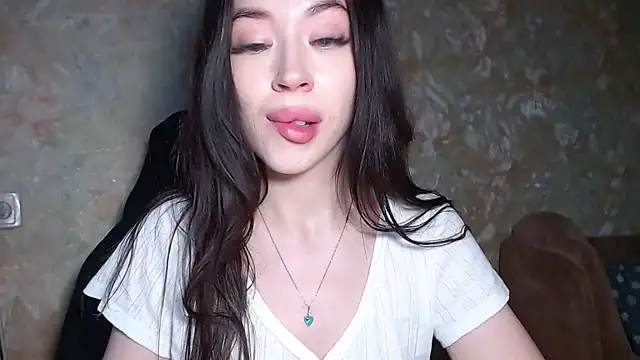 Snapshot of lu_dominationn chatting on 07/04/26, 11:27 lu dominationn online show from 07/04/26, 11:27