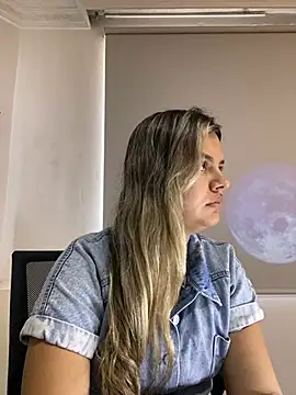 azulskyer online show from 06/20/26, 02:09