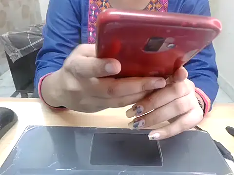 Snapshot of akeera78 chatting on 07/31/26, 04:23 akeera78 online show from 07/31/26, 04:23