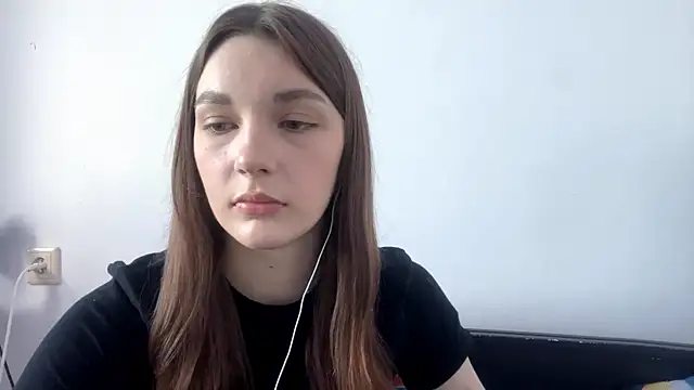 Snapshot of JuleCawood chatting on 05/31/26, 04:03 JuleCawood online show from 05/31/26, 04:03