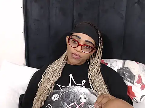 SultryDivax online show from 06/17/26, 11:38