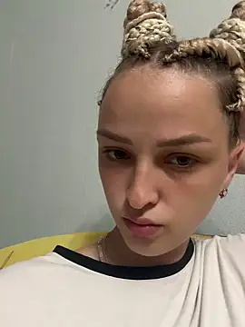 Milkaaaaaaa online show from 06/16/26, 02:19