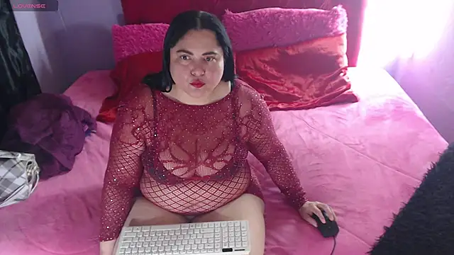Snapshot of Britanny_Bigg chatting on 06/04/26, 05:52 Britanny Bigg online show from 06/04/26, 05:52