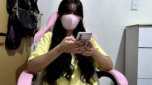 Snapshot of Mia_foxxi chatting on 06/07/26, 02:27 Mia foxxi online show from 06/07/26, 02:27