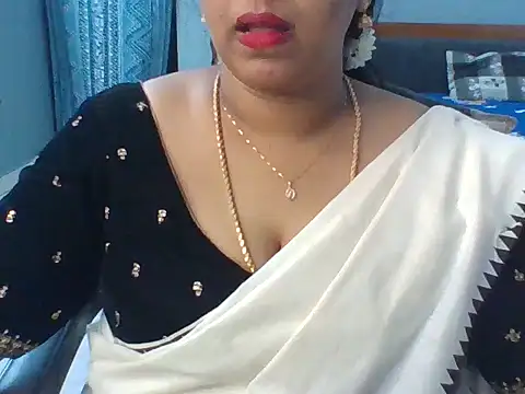 Snapshot of Tamil_hot_Meenu chatting on 07/08/26, 04:55 Tamil hot Meenu online show from 07/08/26, 04:55