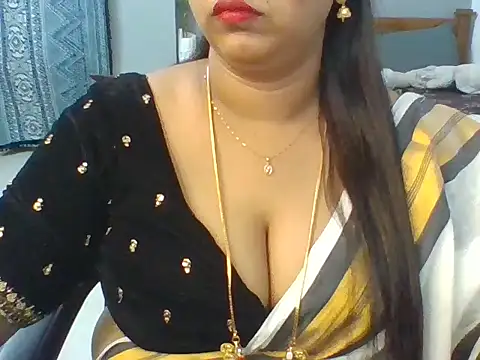 Snapshot of Tamil_hot_Meenu chatting on 07/20/26, 08:50 Tamil hot Meenu online show from 07/20/26, 08:50