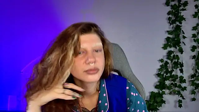 VivienDarkbloom online show from 06/02/26, 09:22