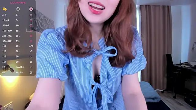 Snapshot of Teasemelisa chatting on 06/17/26, 06:05 Teasemelisa online show from 06/17/26, 06:05